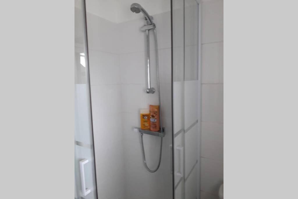 Le Mini Loft Montargis centre 1 à 3 personnes climatisation parking linge wifi freebox Netflix Exterior foto